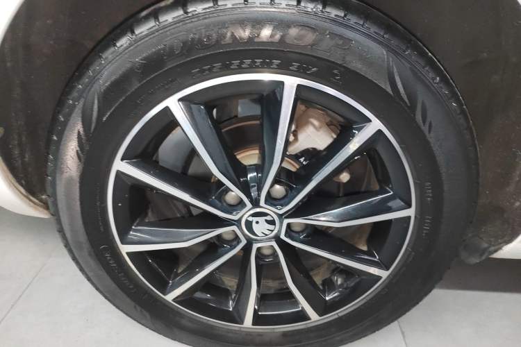 Used Skoda Octavia 2017 1.6L Automatic Smart Drive Edition
