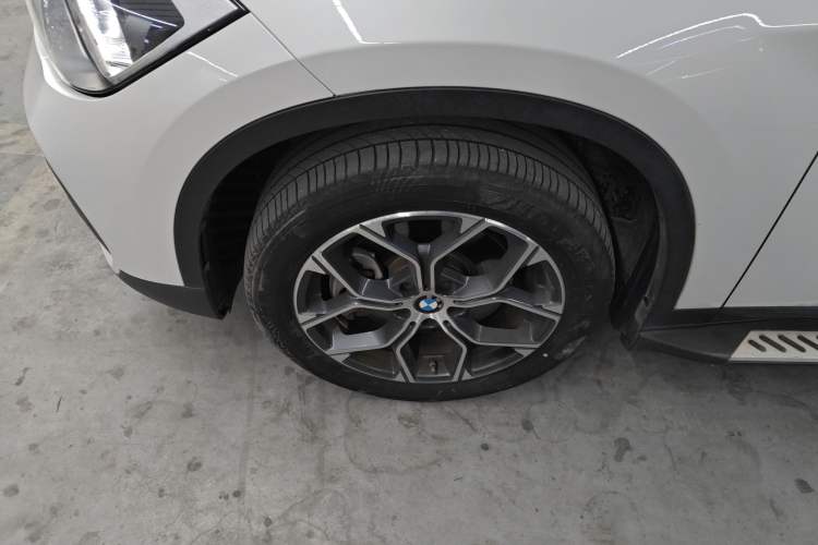 Used BMW X1 2020 sDrive25Li Leading Model
