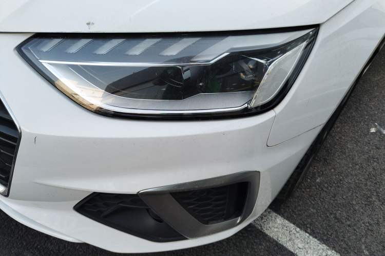 Used Audi A4L 2022 40 TFSI Fashion Dynamic Model
