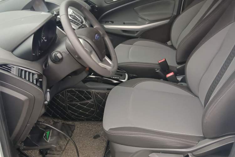 Used Ford EcoSport 2017 1.5L Automatic Trend Model
