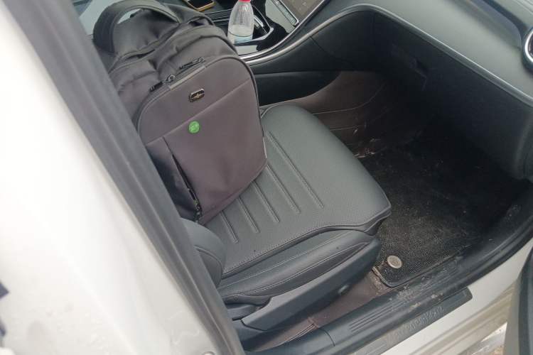 Used Mercedes-Benz C-Class 2025 C 200 L Sport Edition
