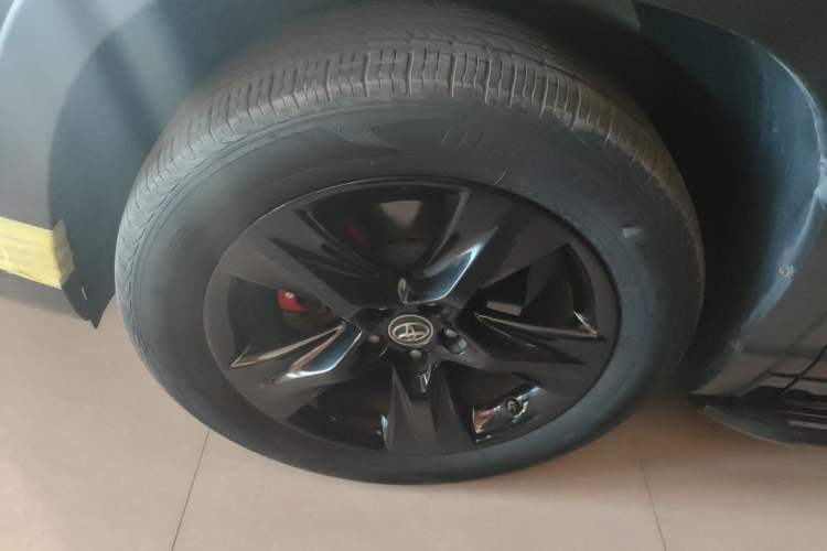 Used Toyota Highlander 2018 2.0T Four-Wheel Drive Prestige Version 7 Seats China V Emission Standard
