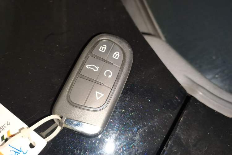 Used JETOUR Dashing 2025 1.5T DCT Luxury Edition
