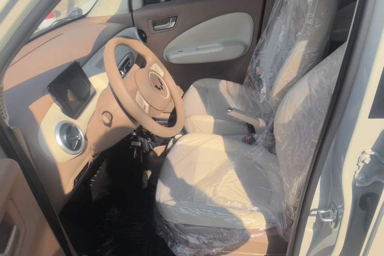 Used Wuling Hongguang MINIEV 2025 Four-Door Version Advanced Edition