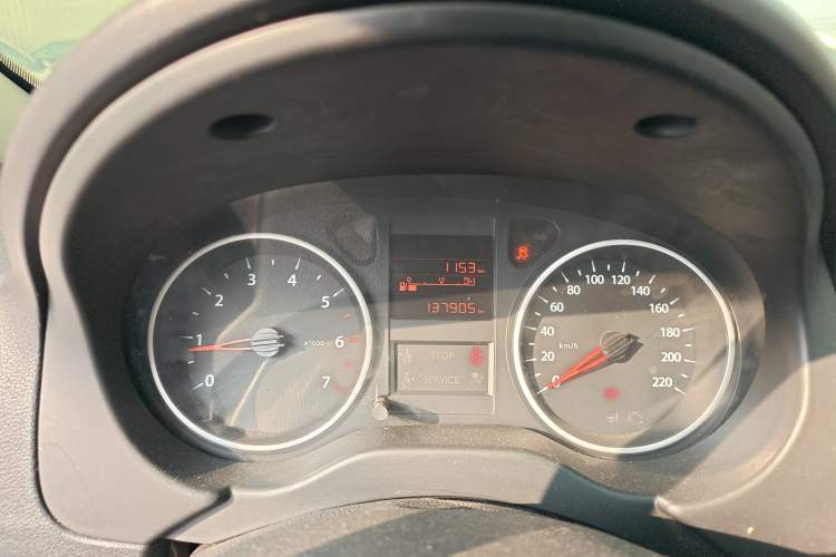 Used Dongfeng Aeolus L60 2015 1.8L Manual New Enjoyment Version