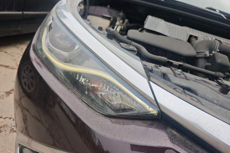 Used Toyota Levin 2016 Dual-Engine 1.8H GS E-CVT Elite Model with Sunroof