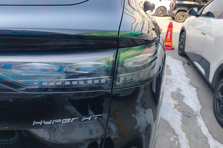 Used  HT 2023 670 Rear-Drive Ultra-High-Voltage NDA Version
