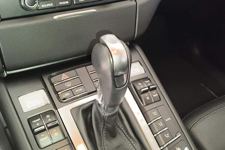 Used Porsche Macan 2017 Macan 2.0T