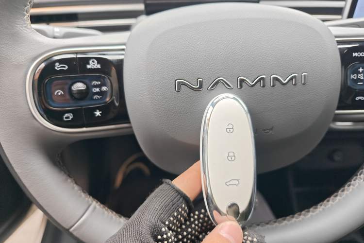 Used Dongfeng NAMMI 01 2024 New Edition 330 Plus Smart+
