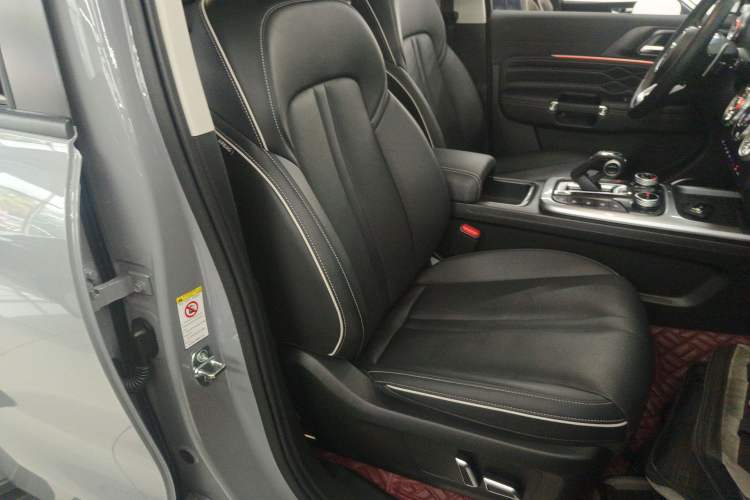 Used Tank 300 2023 City Edition 2.0T—Stylish as Ever
