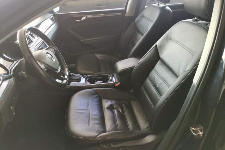 Used Volkswagen Passat 2016 330TSI DSG Prestige Edition
