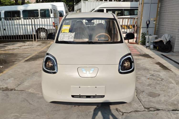 Used Wuling Hongguang MINIEV 2025 Four-Door Version Advanced Edition
