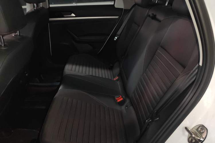 Used Volkswagen Lavida 2023 200TSI DSG Starry Full-Comfort Edition
