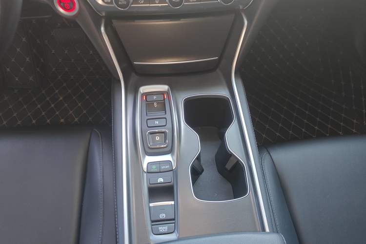 Used Honda Accord 2018 Rui·Hybrid 2.0L Rui Zhi Edition China VI
