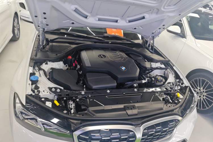 Used BMW 3 Series 2023 325Li M Sport Package
