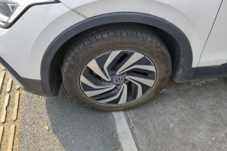 Used Volkswagen Tiguan L 2022 330TSI Automatic Two-Wheel Drive Comfort Edition
