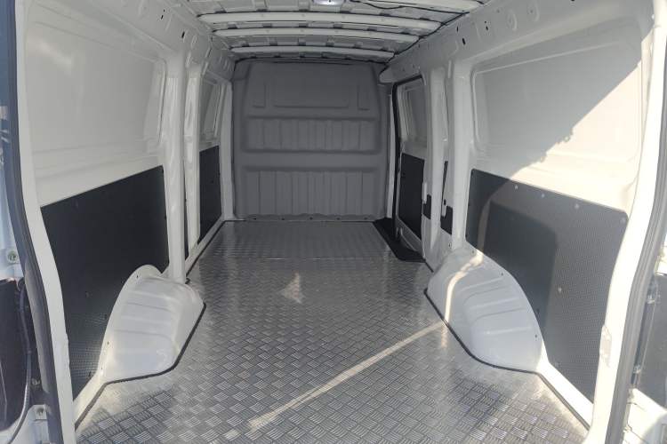 Used Dongfeng Yufeng EM27 2024 EM27L BYD CATL 41.86 kWh
