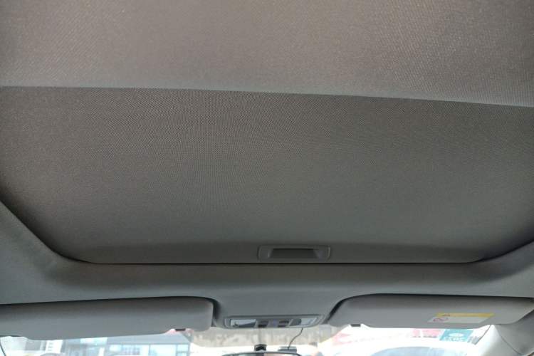 Used Honda Jade 2017 1.8L automatic Comfort version 5 seats