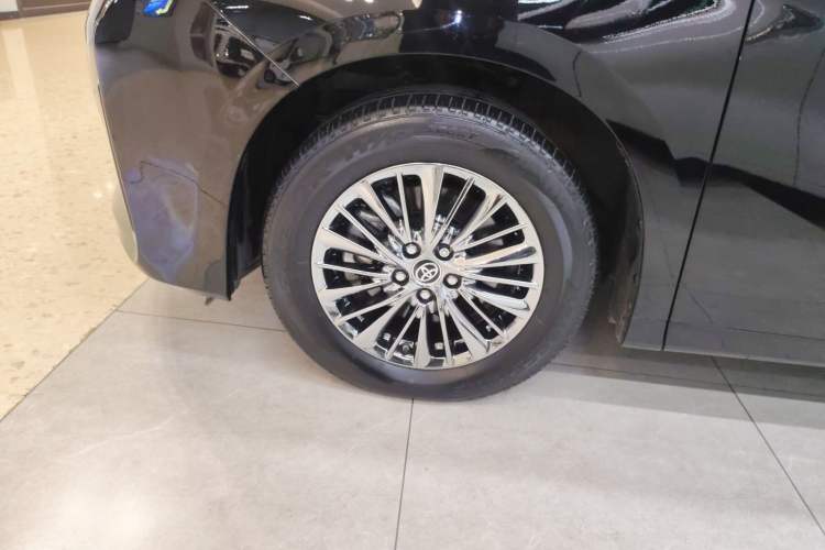 Used Toyota Alphard 2021 Dual-Engine 2.5L Prestige Edition
