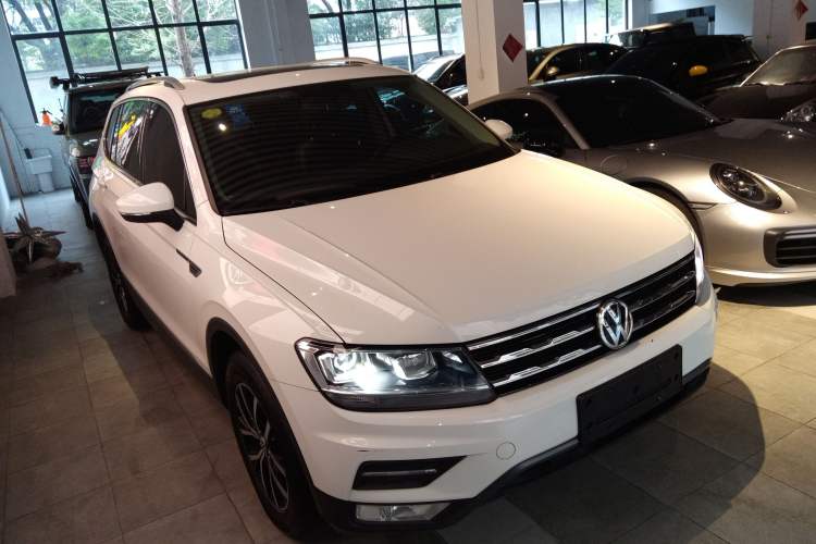 Used Volkswagen Tiguan L 2017 330TSI Automatic Two-Wheel Drive Luxury Edition