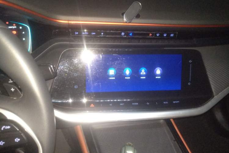 Used Dongfeng Aeolus Yixuan MAX 2021 1.5T Ultra-Stylish Trendsetter Edition
