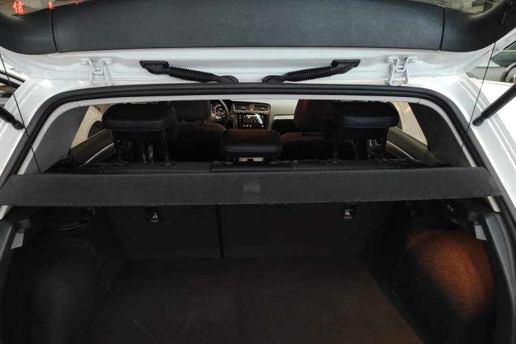 Used Volkswagen Golf 2019 280TSI DSG Comfort Version China VI Standard
