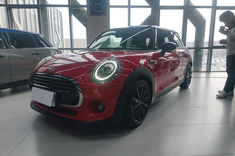 Used MINI MINI 2021 1.5T COOPER Artist