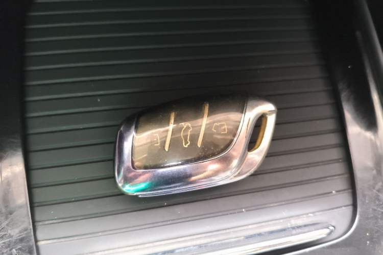 Used Roewe i5 2019 1.5L Automatic 4G Connected Linghao Flagship Edition
