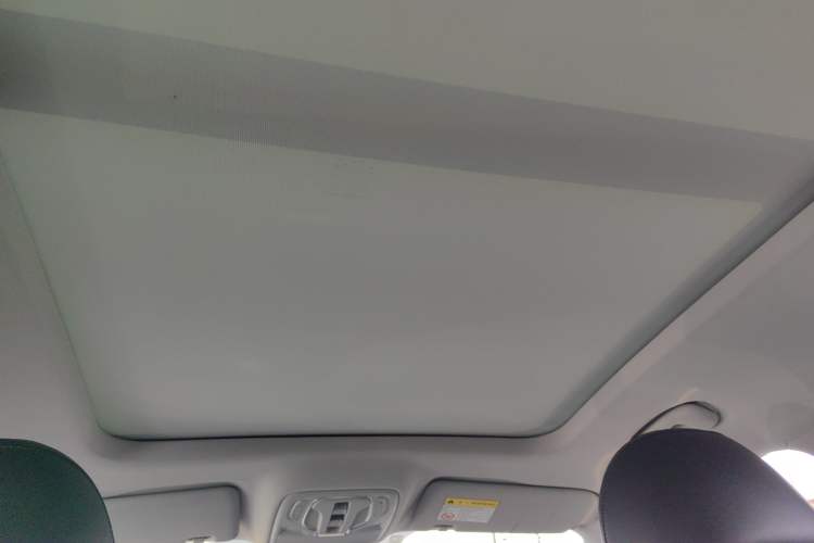 Used Roewe RX5 MAX 2019 300TGI Automatic Smart Cabin Luxury Edition
