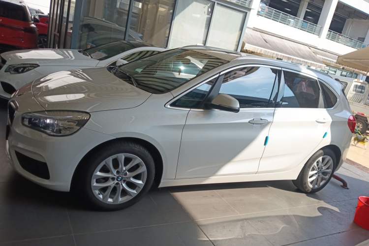 Used BMW 2 Series Active Tourer 2016 220i Luxury Edition

