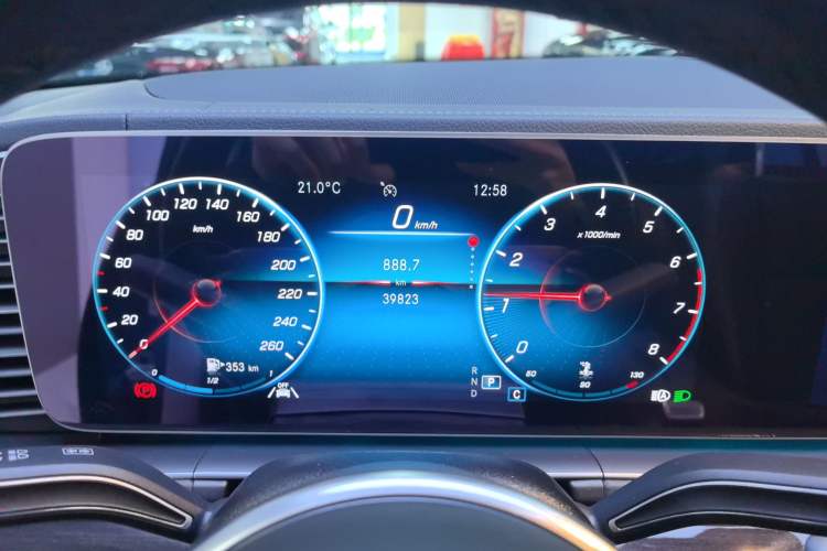 Used Mercedes-Benz GLE 2022 GLE 350 4MATIC Stylish Model
