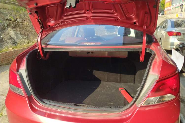 Used Hyundai Verna 2014 1.4L Manual Fashion GS Model