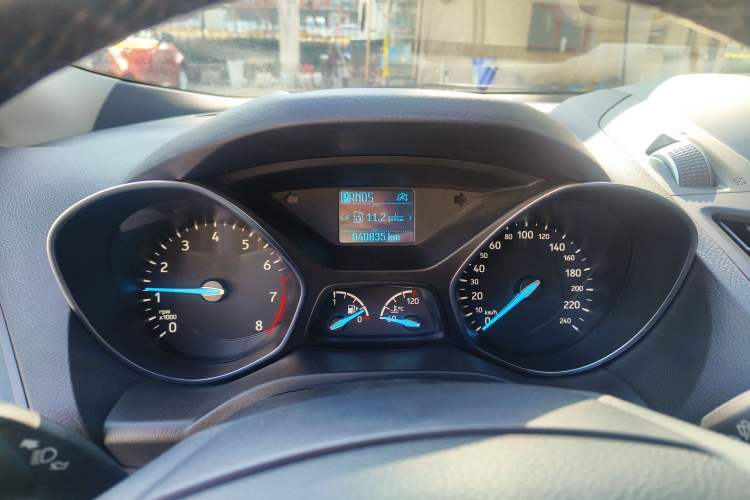 Used Ford Kuga 2019 EcoBoost 180 Two-Wheel-Drive Platinum Edition China VI Standard