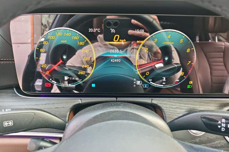 Used Mercedes-Benz E-Class 2023 Restyled E 300 L Sporty and Stylish Edition
