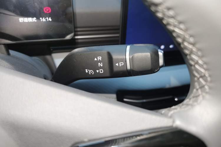 Used Bestune Yueyi 03 2025 445km Joyful Edition