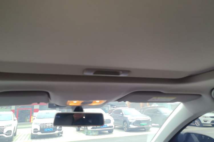 Used Jetta VS5 2022 280TSI Automatic High-Gloss Glory Edition