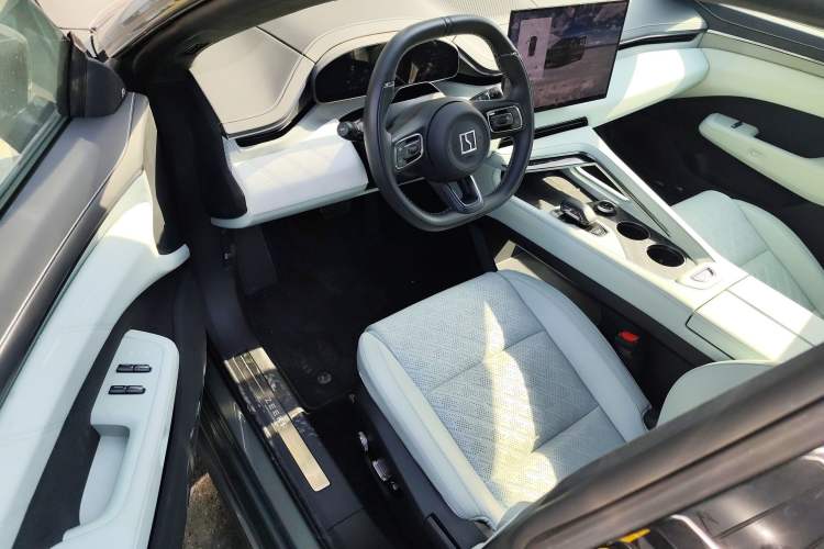 Used Zeekr 001 2025 WE Edition 100 kWh Rear-Wheel Drive
