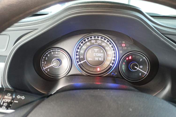 Used Honda Crider 2016 1.8L CVT Luxury Edition
