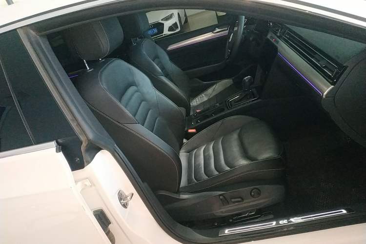 Used Volkswagen FAW-Volkswagen CC 2020 330TSI Glamour Edition China VI Standard
