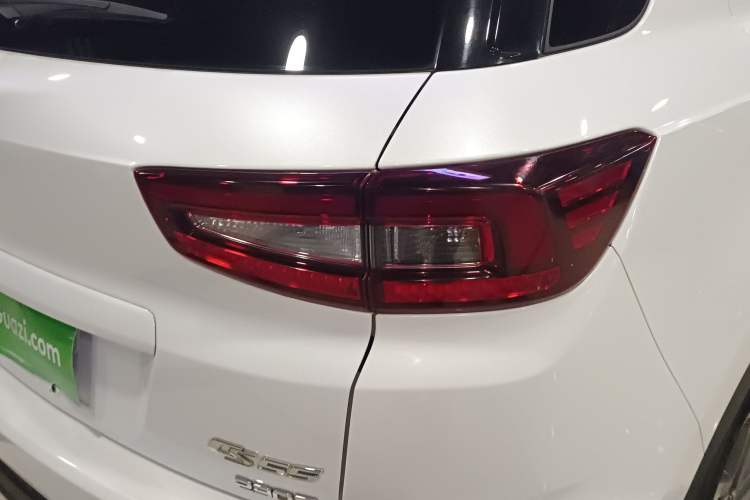 Used Changan CS55 2018 1.5T Automatic Colorful Edition China V Standard
