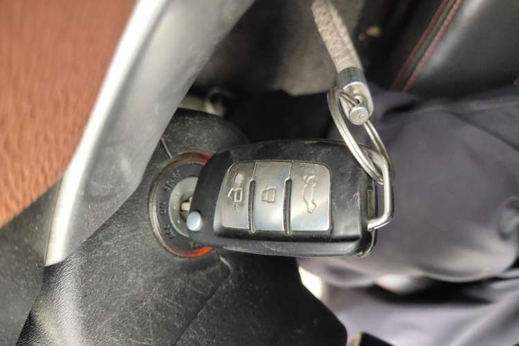 Used Geely Auto Vision 2016 1.5L Manual Happiness Edition