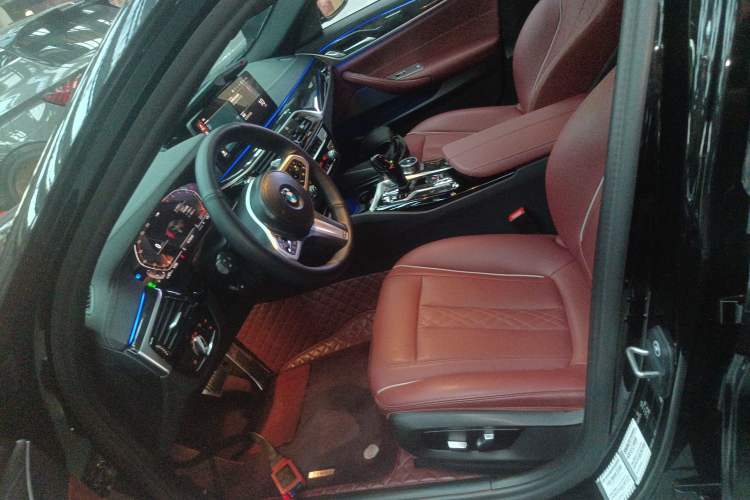 Used BMW 5 Series 2022 525Li M Sport Package