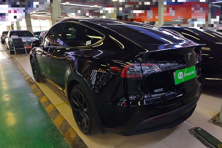 Used Tesla Model Y 2023 Rear-Wheel-Drive Version