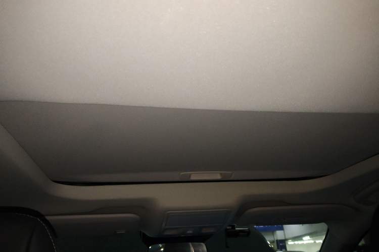 Used Ford Mondeo 2025 2.0T EcoBoost Luxury Version
