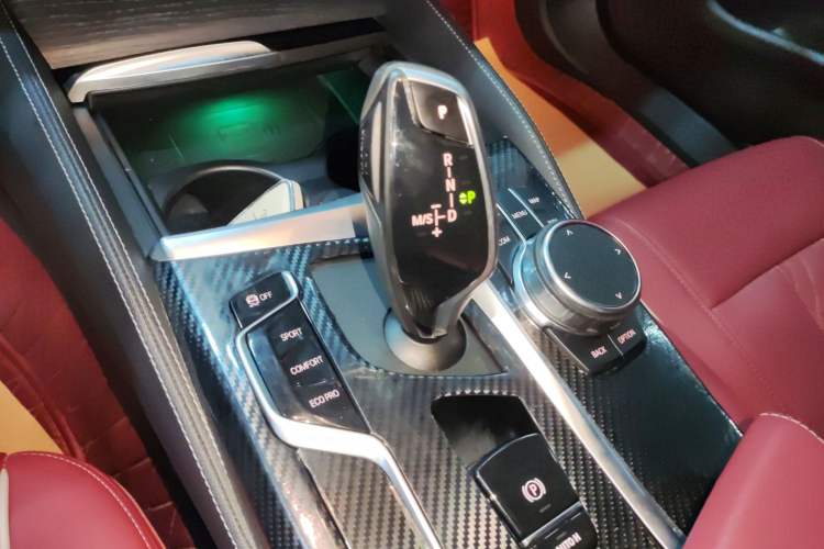 Used BMW 5 Series 2022 Restyled 530Li Leading Edition M Sport Package
