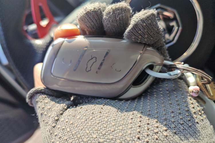 Used MG 5 2022 300TGI DCT Chao Yue Luxury Edition