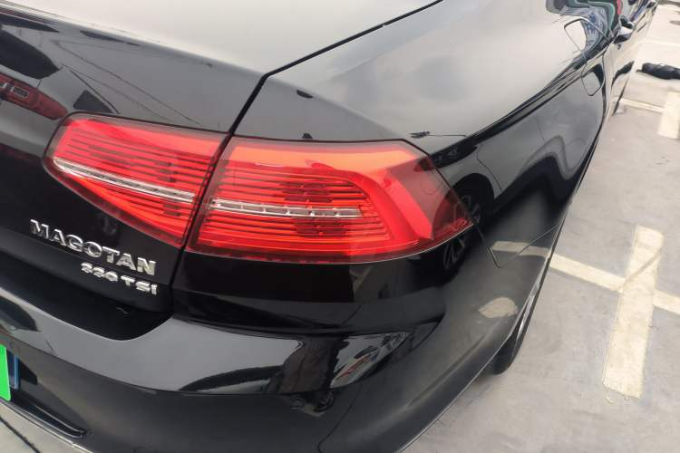 Used Volkswagen Magotan 2018 330TSI DSG Advanced Model