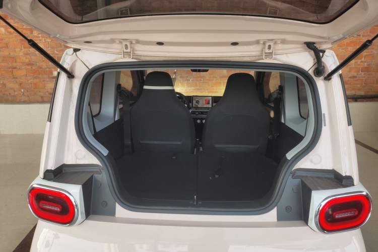 Used Wuling Hongguang MINIEV 2024 3rd Generation 120 km
