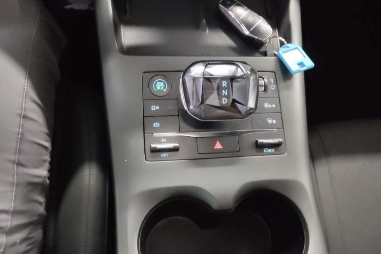 Used BYD Qin PLUS 2025 DM-i Smart Drive 55KM Leading Model
