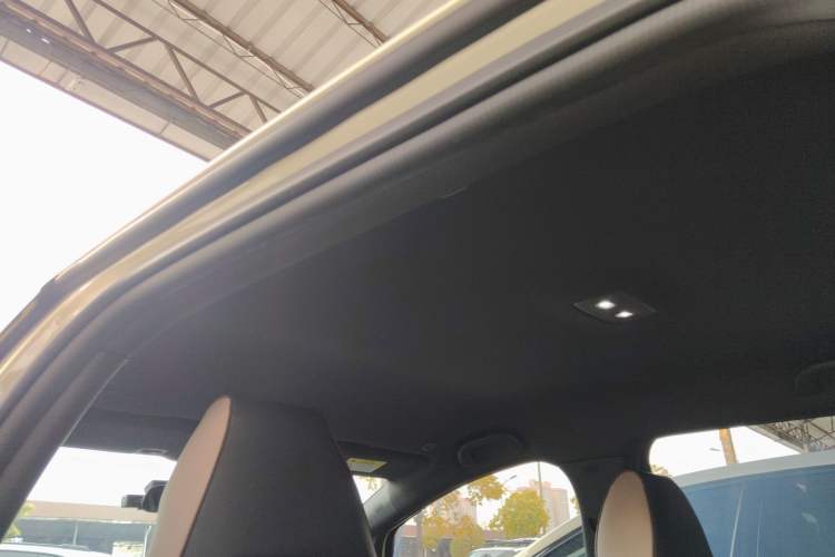 Used BYD Dolphin 2023 420 km Free Version
